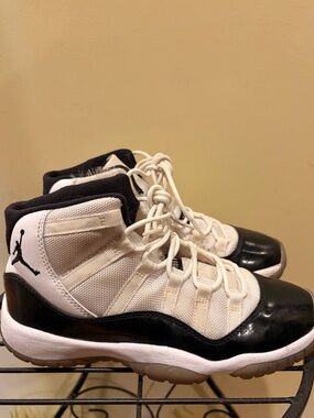 Concord Retro 11 size 4.5